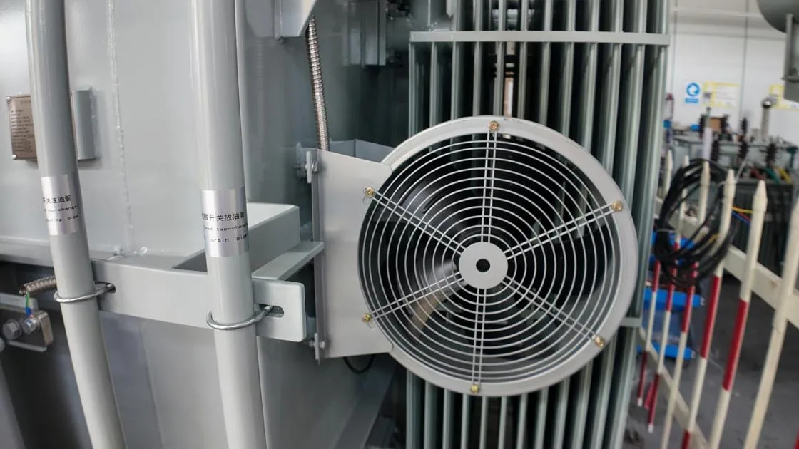 Oil immersed transformer with OLTC